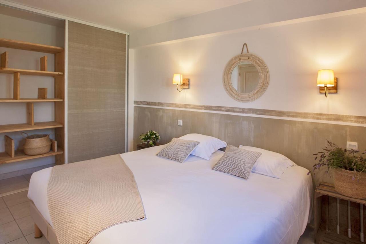 Location De Vacances Olivier Jardin Privatif Et Piscine Chauffee Partagee Calvi  Exteriör bild